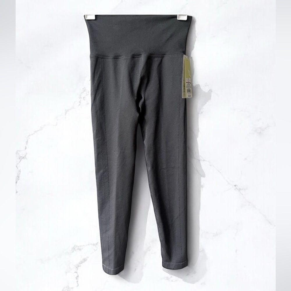 Gray High-Waisted Leggings